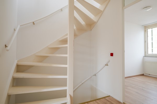 Medium property photo - Houtzagerssingel 120, 2512 XJ Den Haag